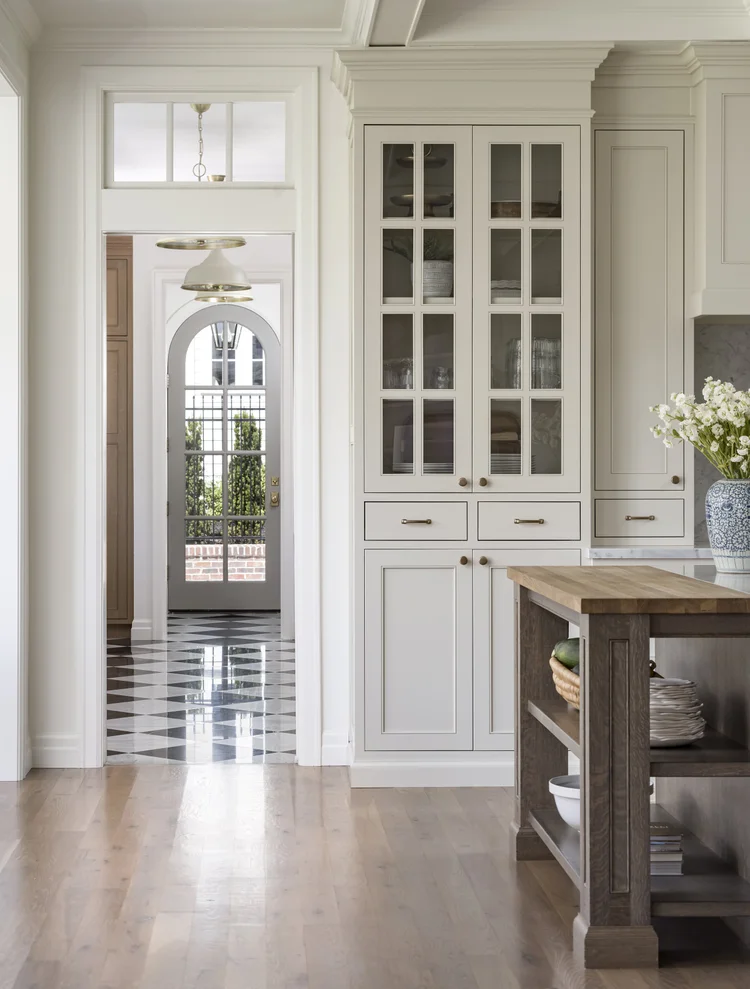 Luxury kitchen with finished surfaces and high-traffic flooring